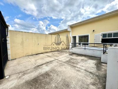 Casa para Locao, em Bragana Paulista, bairro Centro, 2 dormitrios, 1 banheiro, 1 vaga