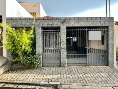 Casa para Venda, em Bragana Paulista, bairro Jardim Santa Rita de Cssia, 3 dormitrios, 1 banheiro, 1 sute, 2 vagas